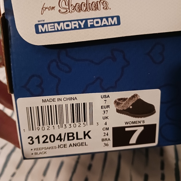 NWT! SKECHERS BOBS SLIPPERS Sz 7 (Indoor/Outdoor - Picture 10 of 11